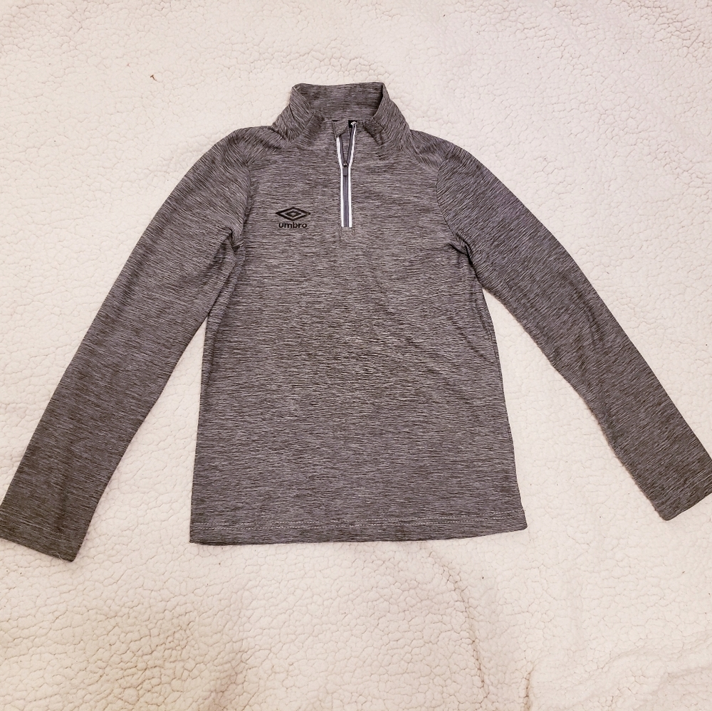 Boys Umbro pullover